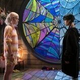 Jenna Ortega y Emma Myers en el 1x01 de 'Wednesday'