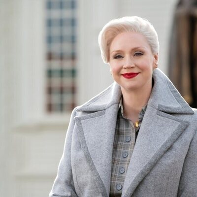 Gwendoline Christie en 1x03 titulado 'Tristemente amiga o enemiga' de 'Miércoles'