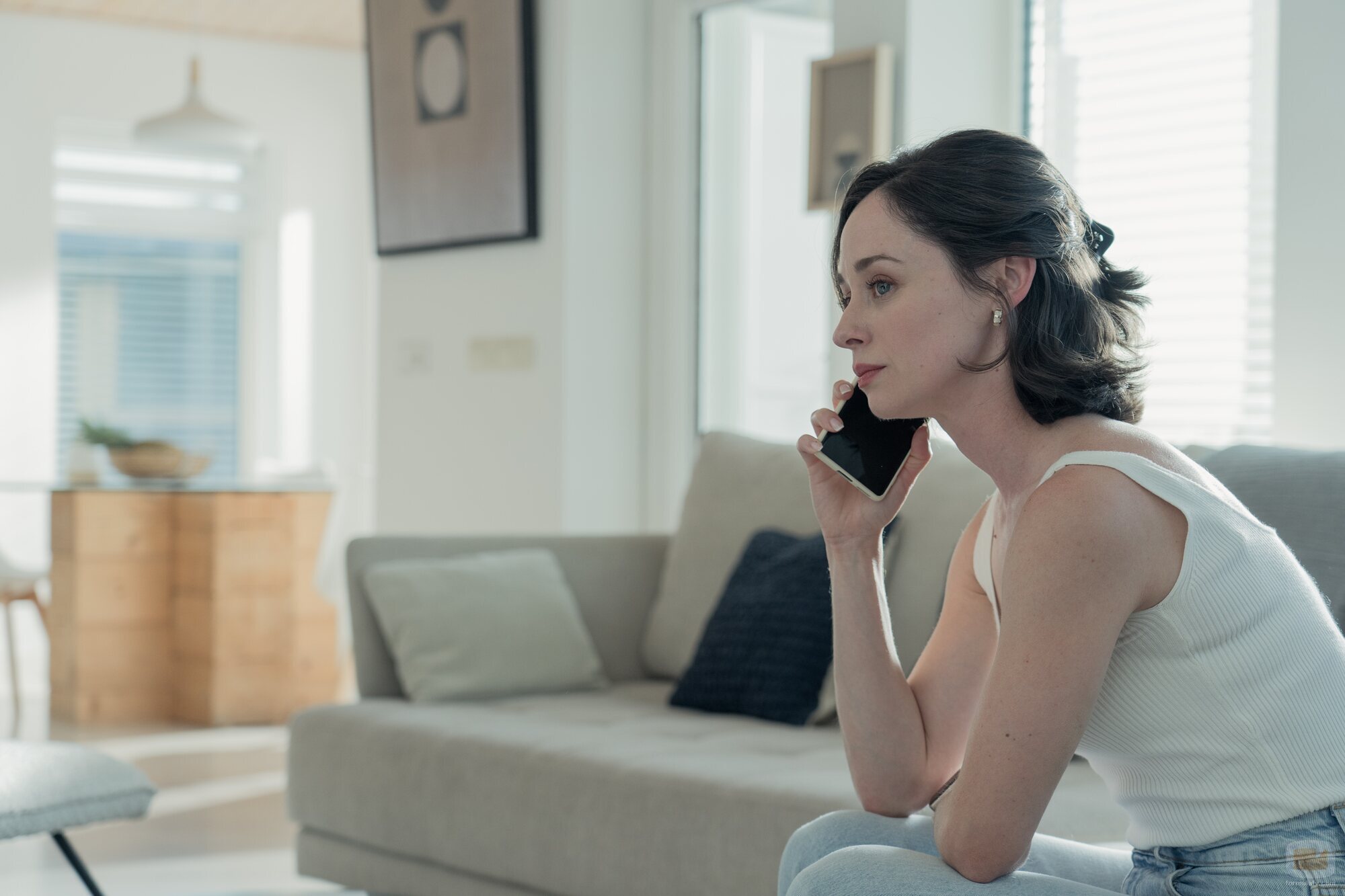 Still de Elena Rivera en el 1x01 de 'Perdiendo el juicio'