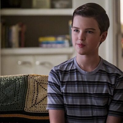 Iain Armitage en la temporada 5 y el capítulo 01 de 'El joven Sheldon'