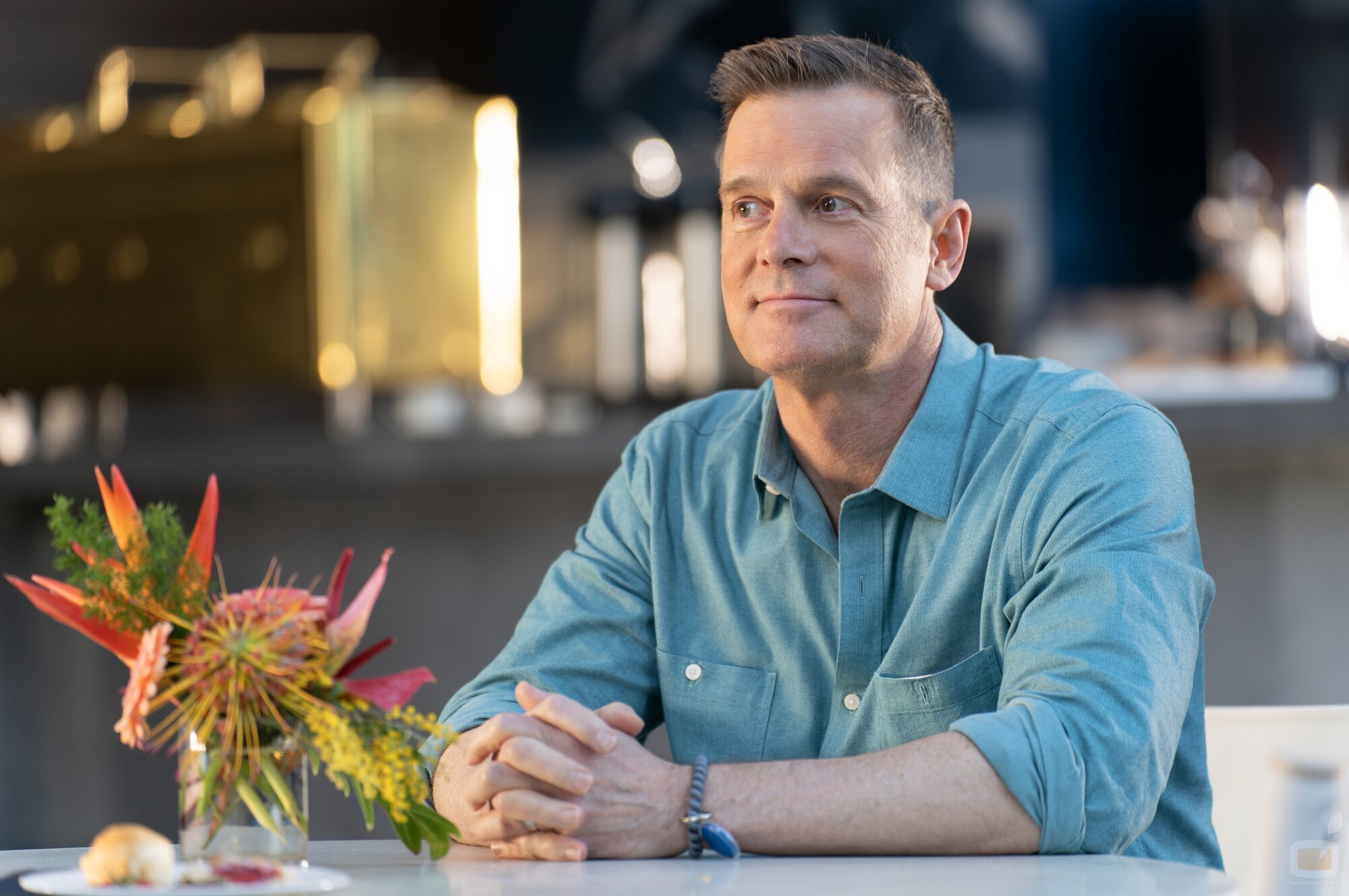 Peter Krause en el 7x01 de '911'