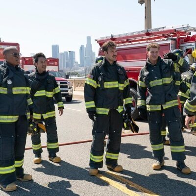 Escena de 8x01 de '9-1-1'