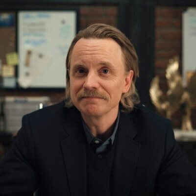 David Hornsby en el 'El cielo y el infierno' de 'Mythic Quest: Banquete de Cuervos'