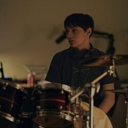 Donovan Colan en el 1x02 de 'Vicios ocultos'