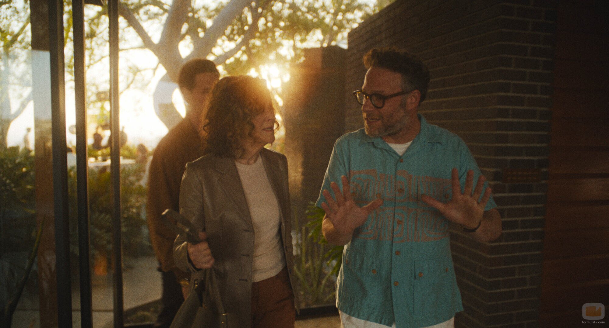 Seth Rogen y Catherine O'Hara en la temporada 1 y el capítulo 02 de 'The Studio'