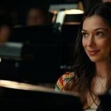 Escena de Annamarie Kasper en el 'Fuga' de 'Mere Mortals'