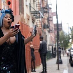 1x02 '¡Sé una campeona!' de 'La supervivencia de una chica con curvas'