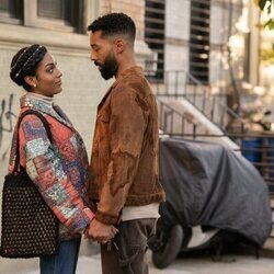 Tone Bell y Anissa Felix en la temporada 1 y el capítulo 04 de 'La supervivencia de una chica con curvas'