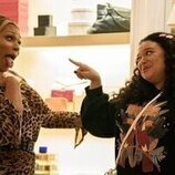 Michelle Buteau y Peppermint en 'Haz las cosas bien, guapa' de 'Survival of the Thickest'