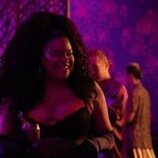 Foto de Michelle Buteau en 'Haz las cosas bien, guapa' de 'La supervivencia de una chica con curvas'