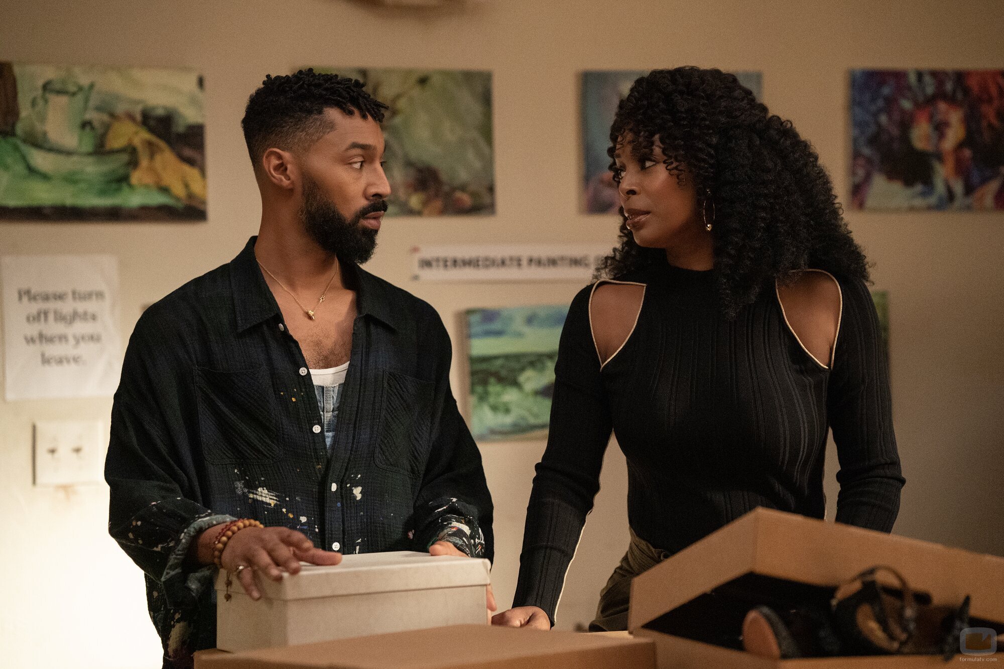 Tone Bell en la temporada 1 y el capítulo 08 de 'La supervivencia de una chica con curvas'