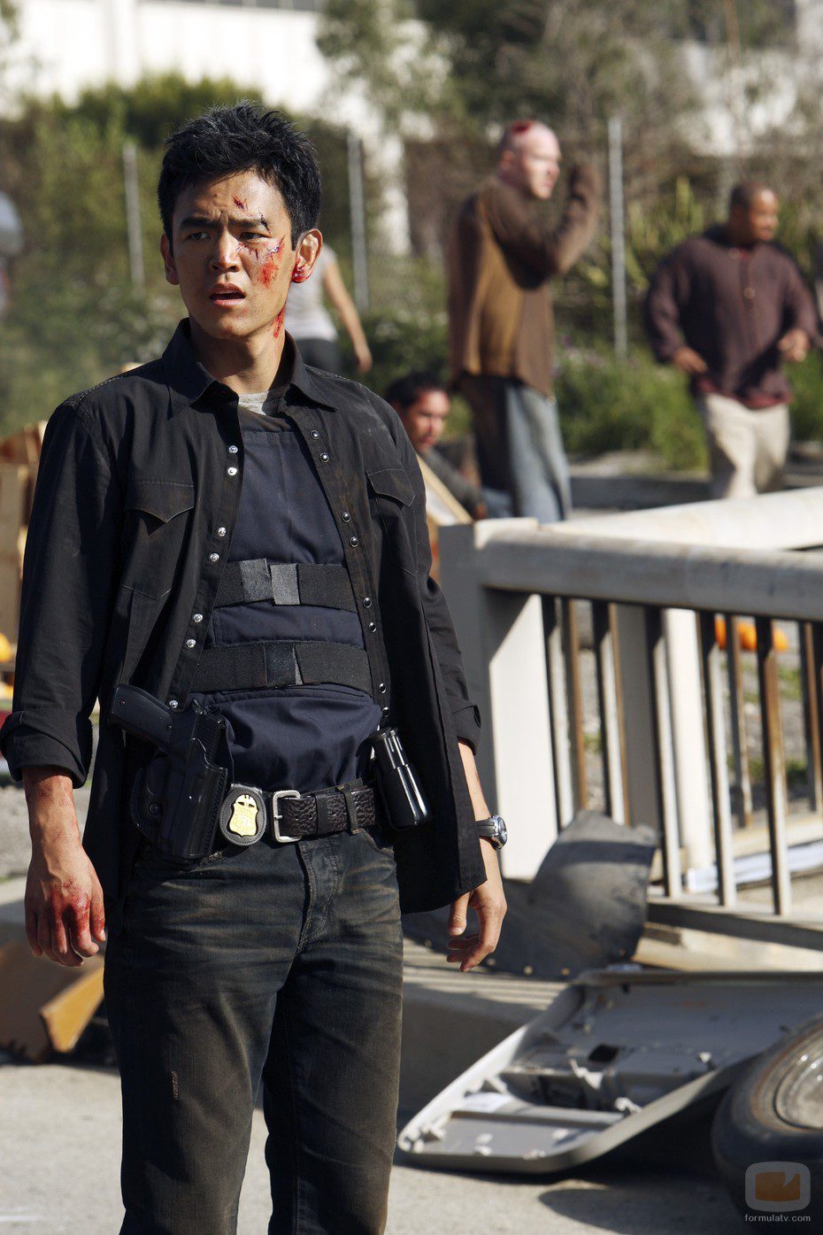 John Cho es Demetri Noh en 'Flash Forward'