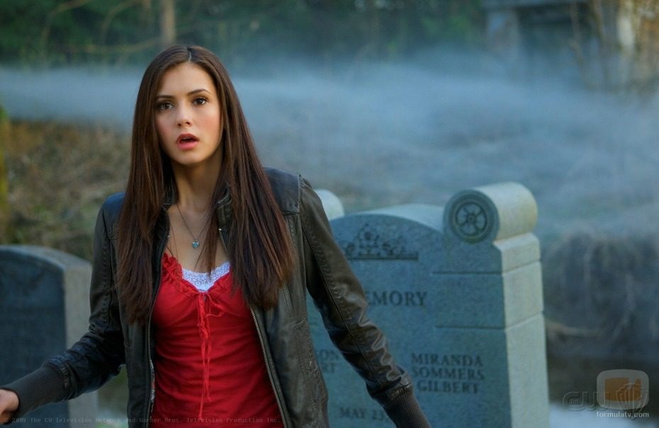 Nina Dobrev es Elena en 'The Vampire Diaries'