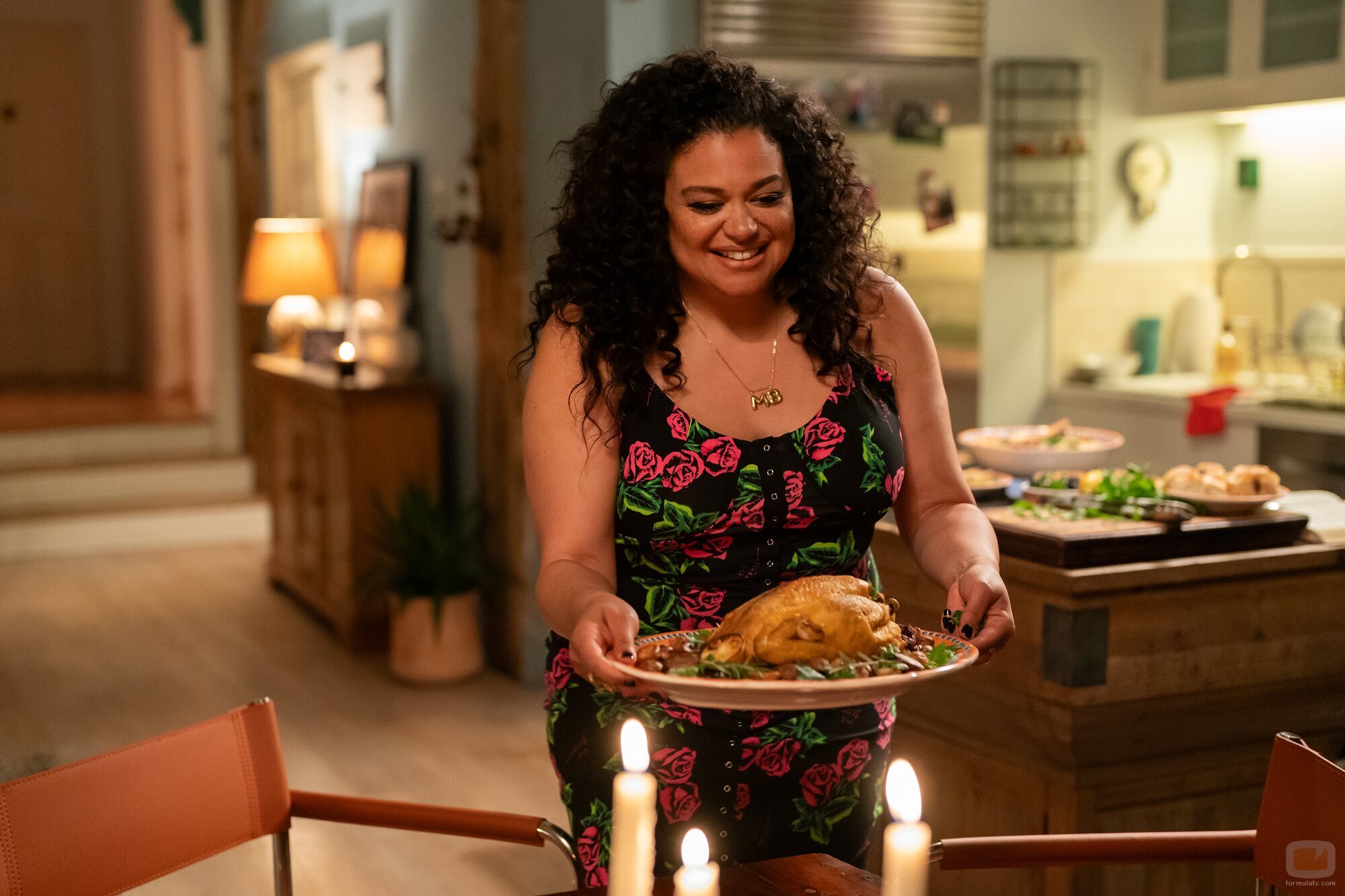 Foto de Michelle Buteau en 2x01 'Donde fueres…' de 'La supervivencia de una chica con curvas'