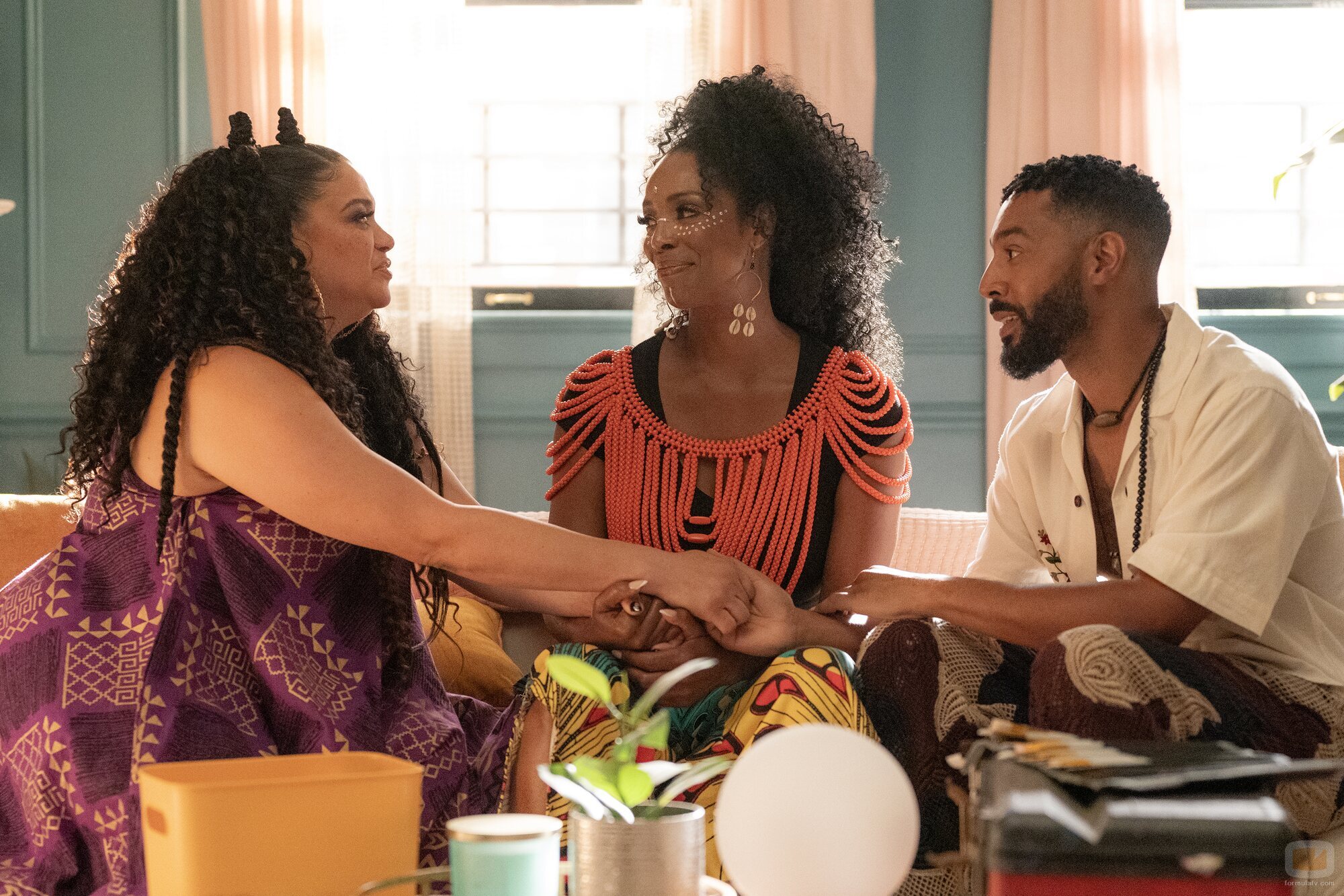 2x02 de 'La supervivencia de una chica con curvas'