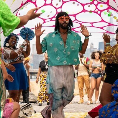 Tone Bell en 'Los sueños se cumplen en el Afropunk' de 'La supervivencia de una chica con curvas'
