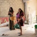 Michelle Buteau y Tasha Smith en el 2x04 de 'Survival of the Thickest'