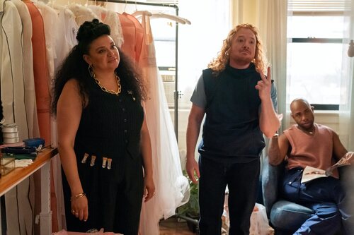 Michelle Buteau en '¡Métete en tus asuntos' de 'Survival of the Thickest'