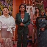 Michelle Buteau y Tasha Smith en Capítulo 4 titulado '¡Métete en tus asuntos' de 'La supervivencia de una chica con curvas'