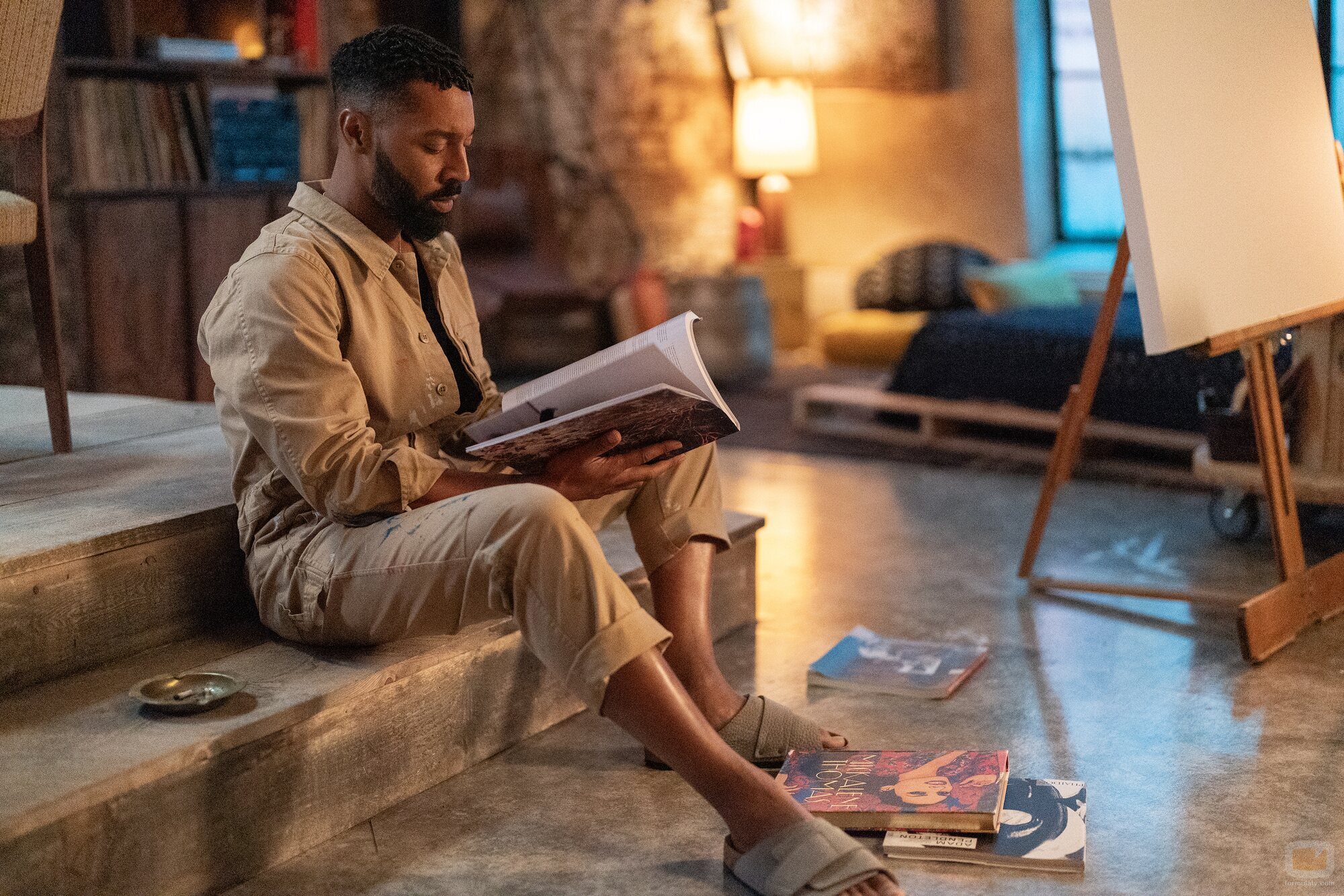 Tone Bell en 2x05 titulado '¡El momento del cambio' de 'La supervivencia de una chica con curvas'