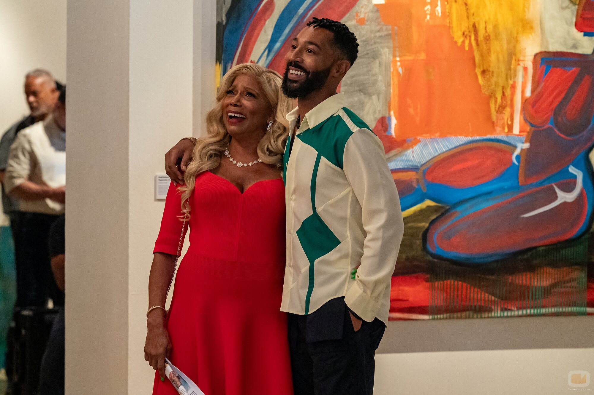 Tone Bell en la temporada 2 y el capítulo 07 de 'La supervivencia de una chica con curvas'
