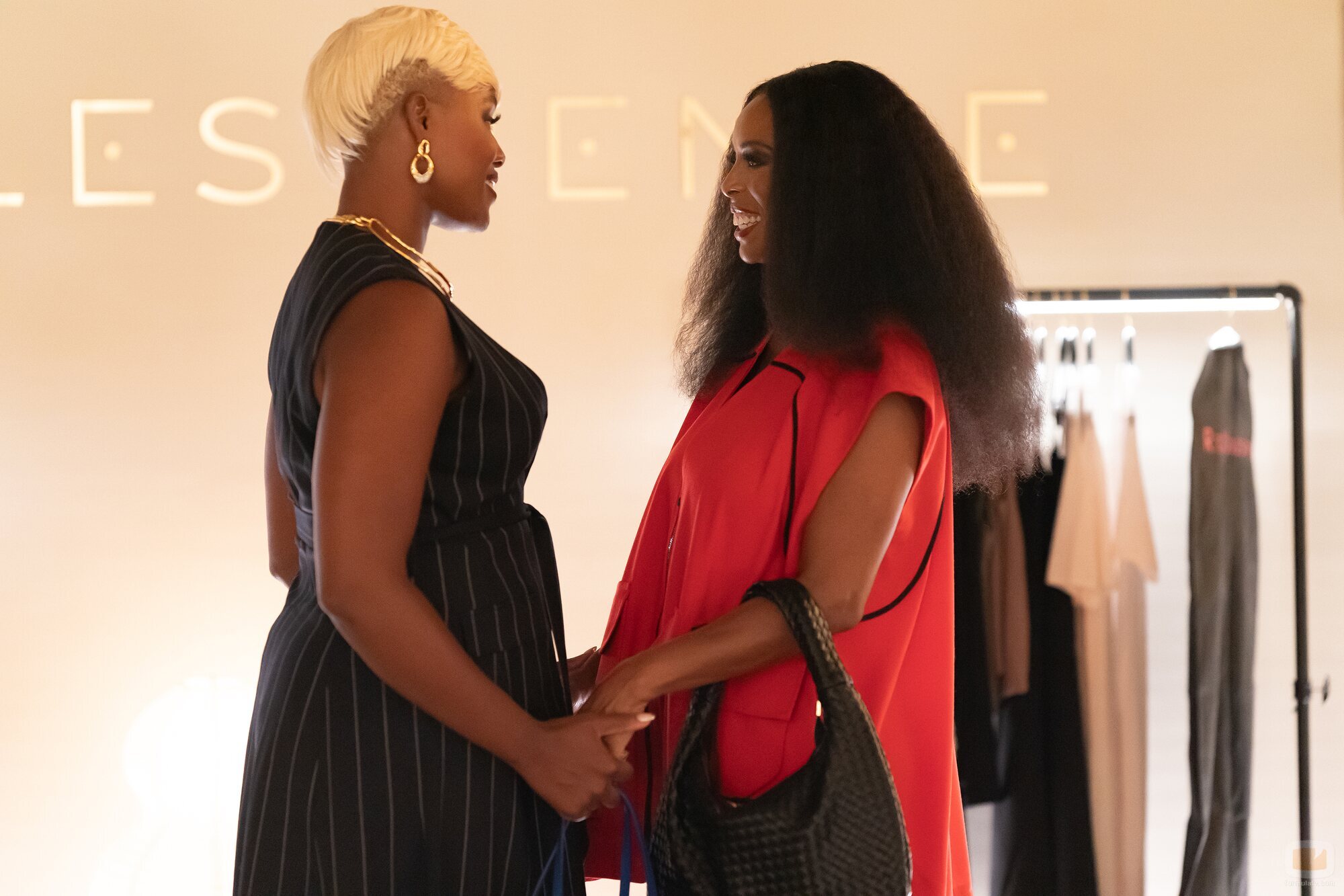 Capítulo 8 titulado 'No somos algo pasajero, somos el movimiento' de 'La supervivencia de una chica con curvas'