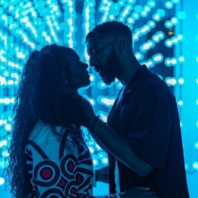 Tone Bell y Tika Sumpter en 2x08 titulado 'No somos algo pasajero, somos el movimiento' de 'La supervivencia de una chica con curvas'