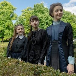 Capítulo 1 titulado 'Lección 1: Prohibido enamorarse' de 'Manual para señoritas'