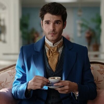 Álvaro Mel en la temporada 1 y el capítulo 03 de 'Manual para señoritas'