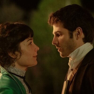 Nadia de Santiago y Álvaro Mel en la temporada 1 y el capítulo 05 de 'Manual para señoritas'