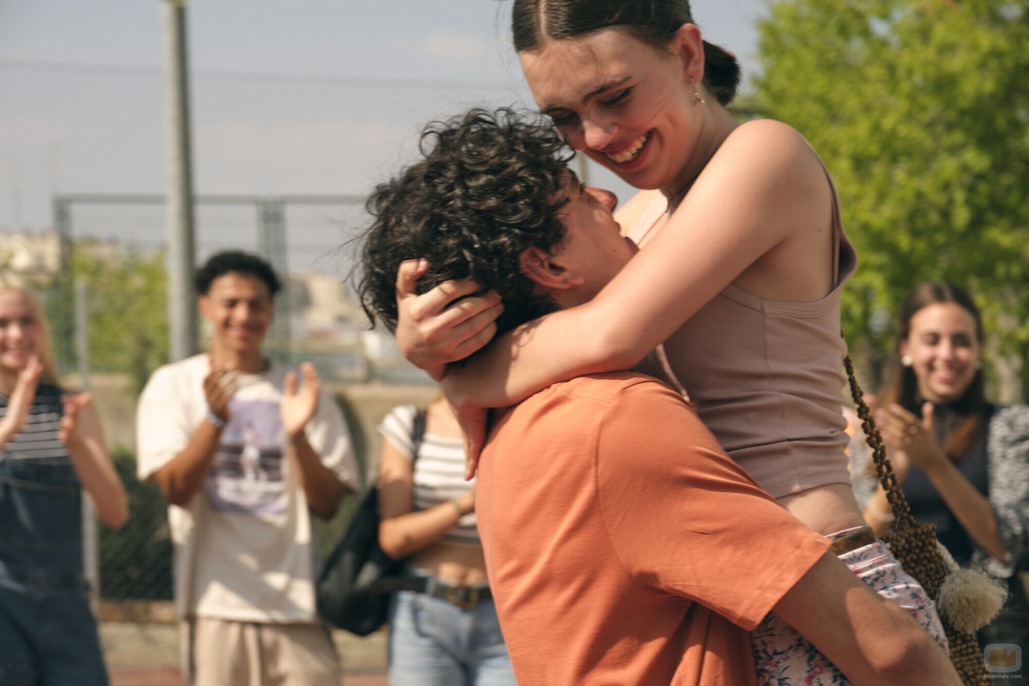 Esther Mejorada y Biel Castaño en la temporada 1 y el capítulo 07 de 'FoQ: La nueva generación'