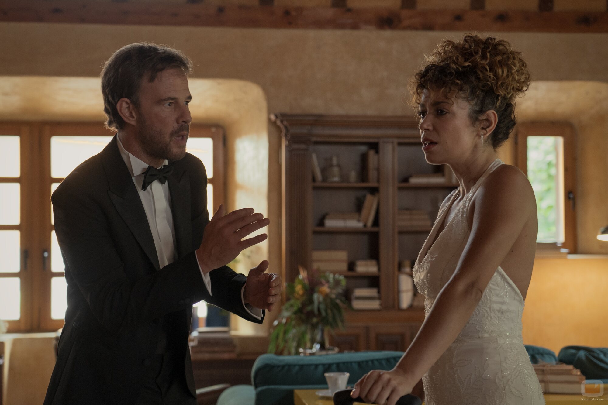 Eloy Azorín y Carol Rovira en Capítulo 2 titulado 'Capítulo 2' de 'Perdiendo el juicio'