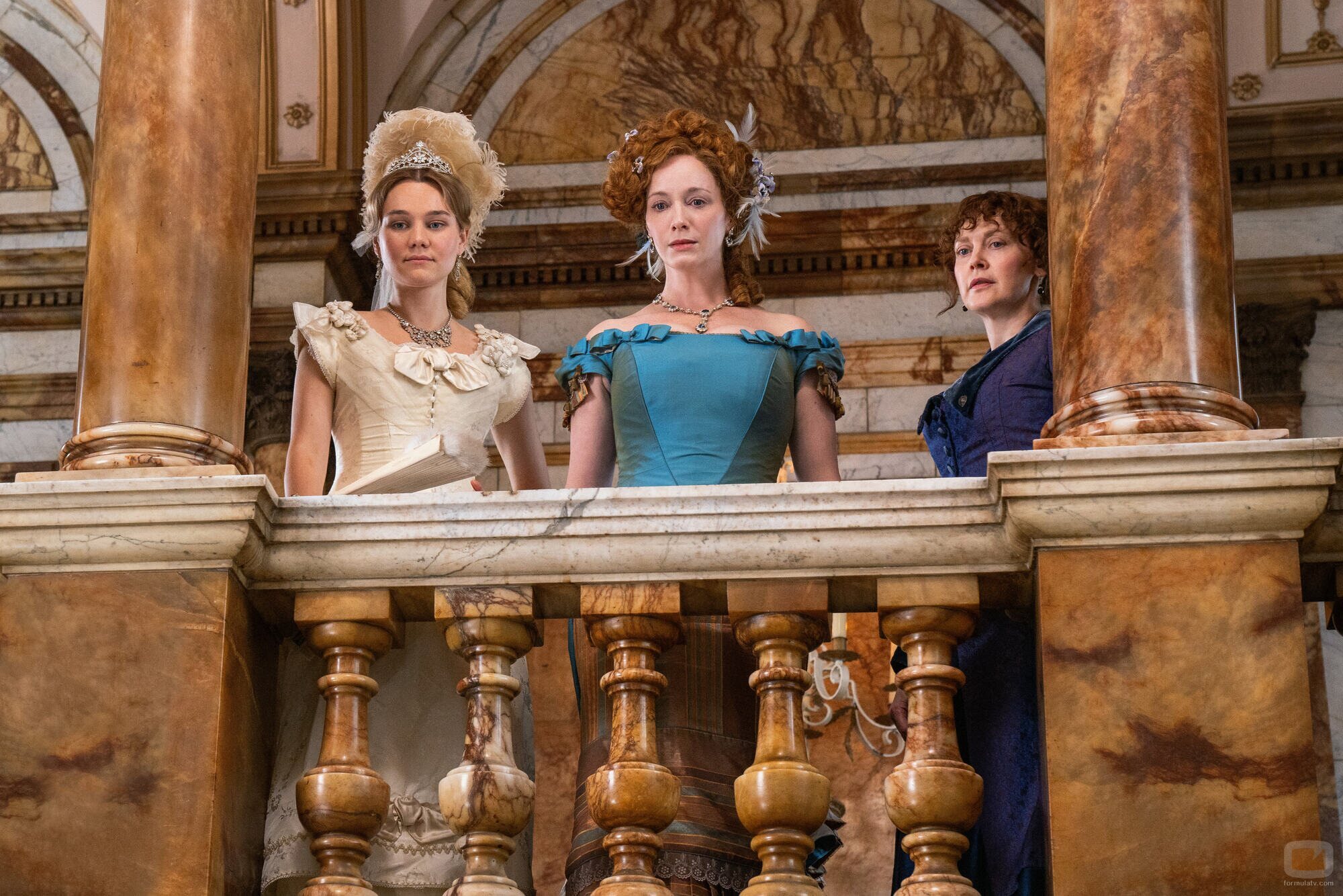 Capítulo 1 titulado 'El Veneno Norteamericano' de 'The Buccaneers: Aristócratas por amor'