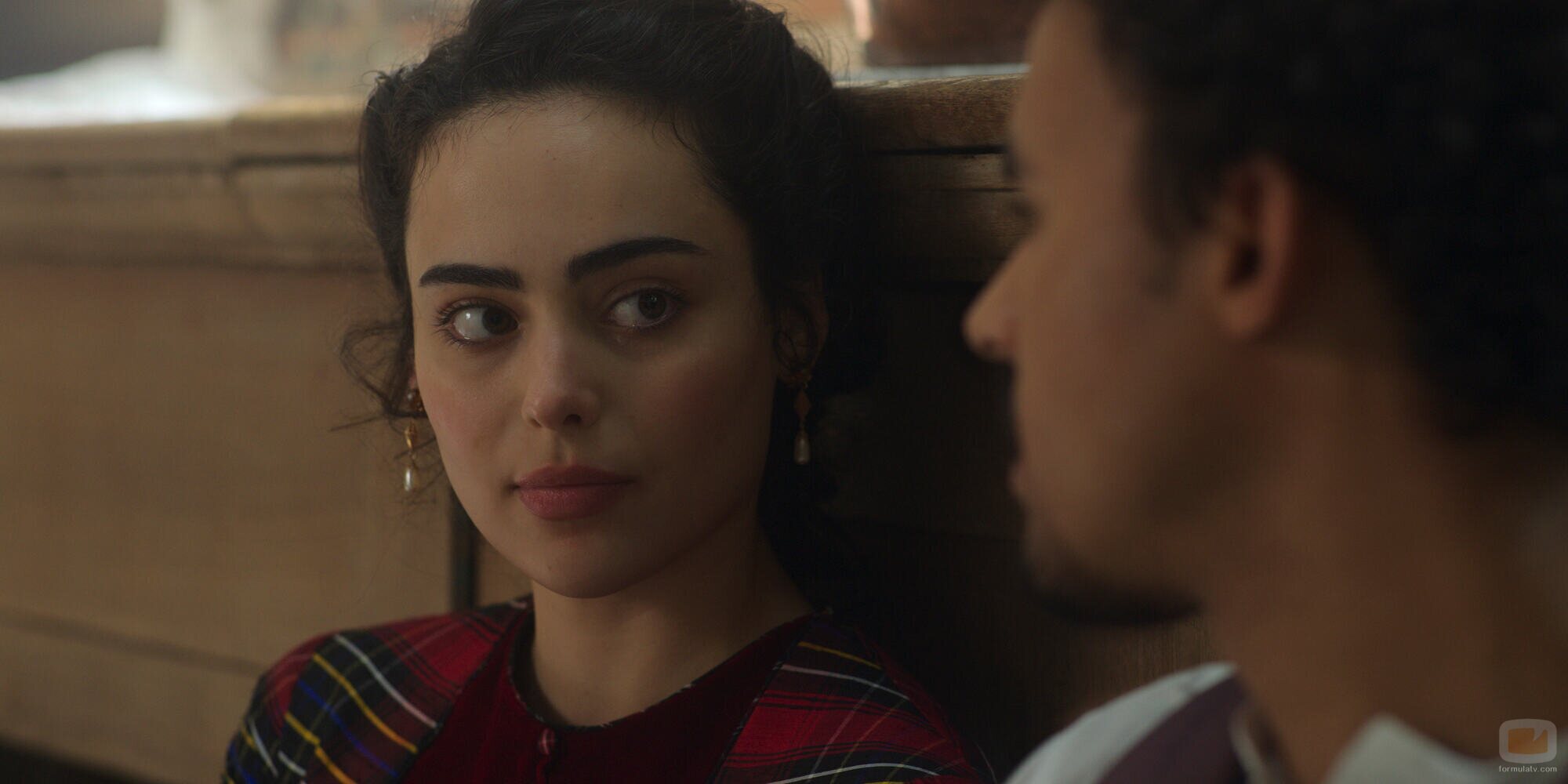 Aubri Ibrag en 1x05 'La Traición Fallida' de 'The Buccaneers: Aristócratas por amor'