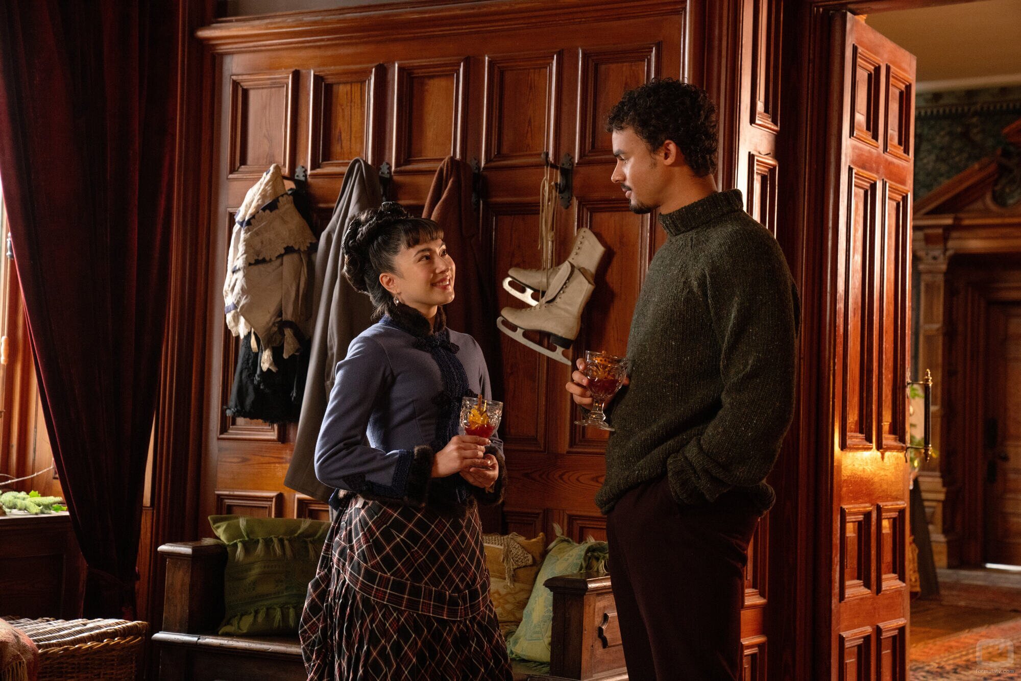 Matthew Broome en Capítulo 6 titulado 'Es Navidad' de 'The Buccaneers: Aristócratas por amor'