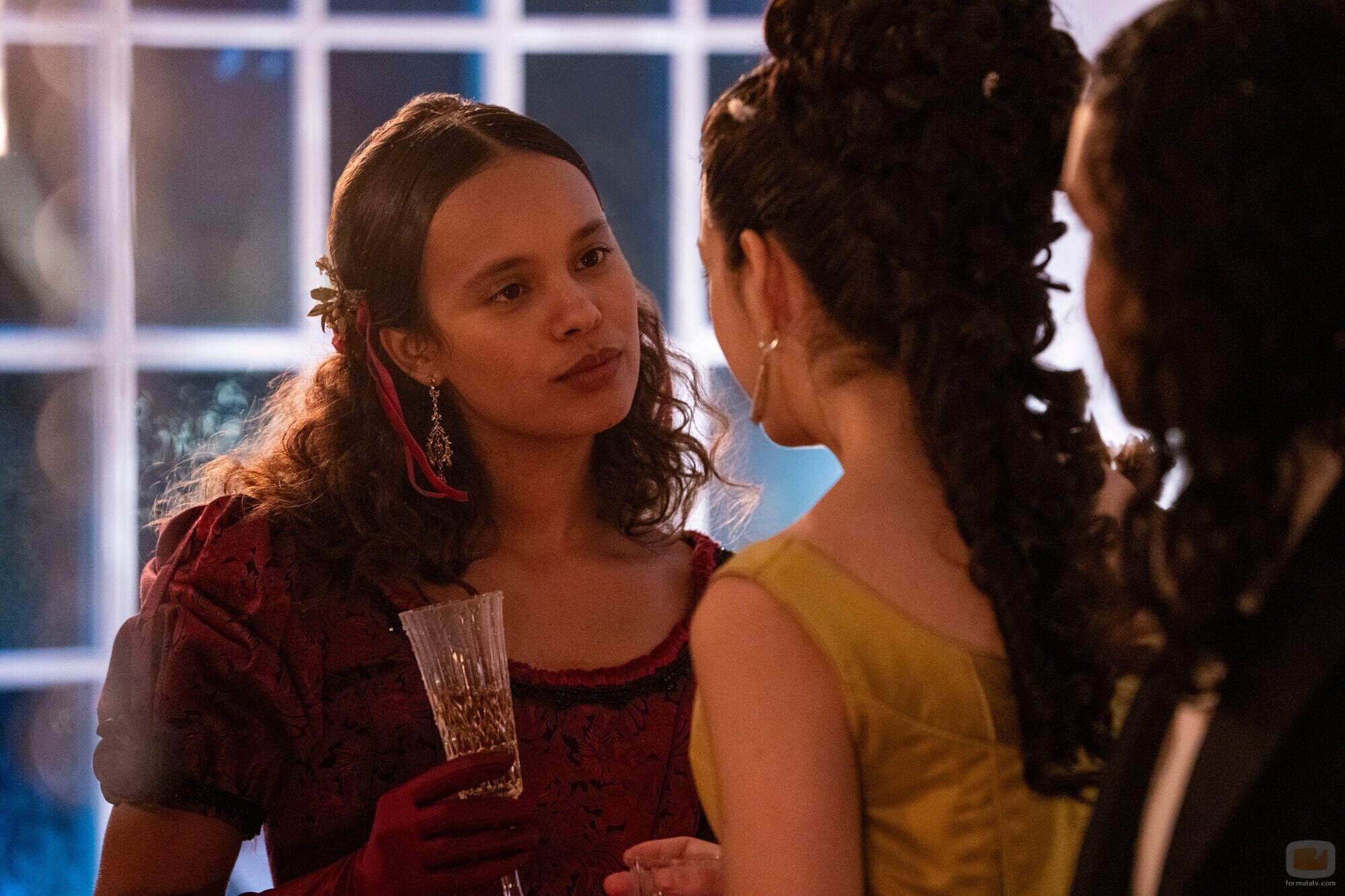 Alisha Boe en 'El Primero en Entrar' de 'The Buccaneers'