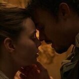 Kristine Froseth y Matthew Broome en el 1x08 de 'The Buccaneers'
