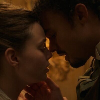 Kristine Froseth y Matthew Broome en el 1x08 de 'The Buccaneers'