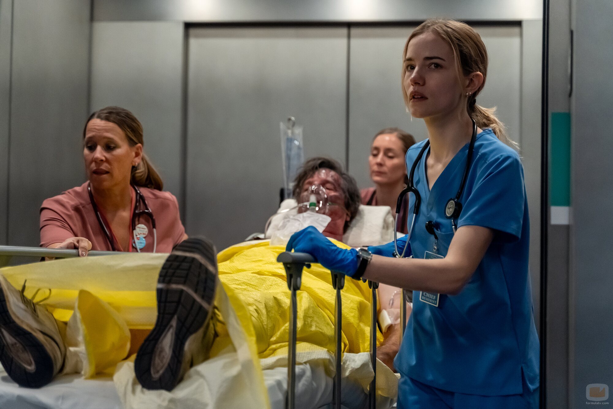 Willa Fitzgerald en 1x04 'Los tratas y a la calle' de 'Pulso'