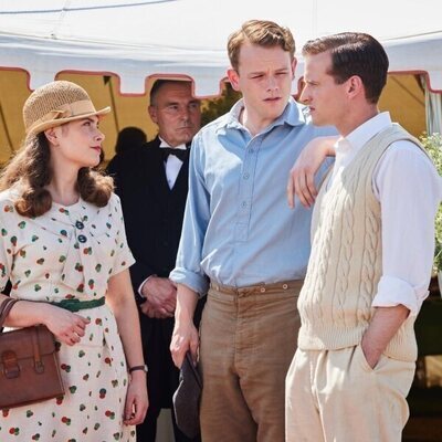 Nicholas Ralph y Rachel Shenton en 'El último hombre' de 'All Creatures Great & Small'