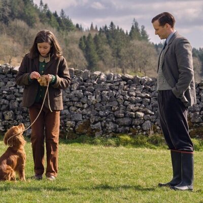 Nicholas Ralph y Imogen Clawson en Capítulo 1 titulado 'Donde está el corazón' de 'Todas las criaturas grandes y pequeñas'