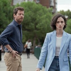 Manuel Baqueiro y Elena Rivera en 'Capítulo 3' de 'Perdiendo el juicio'