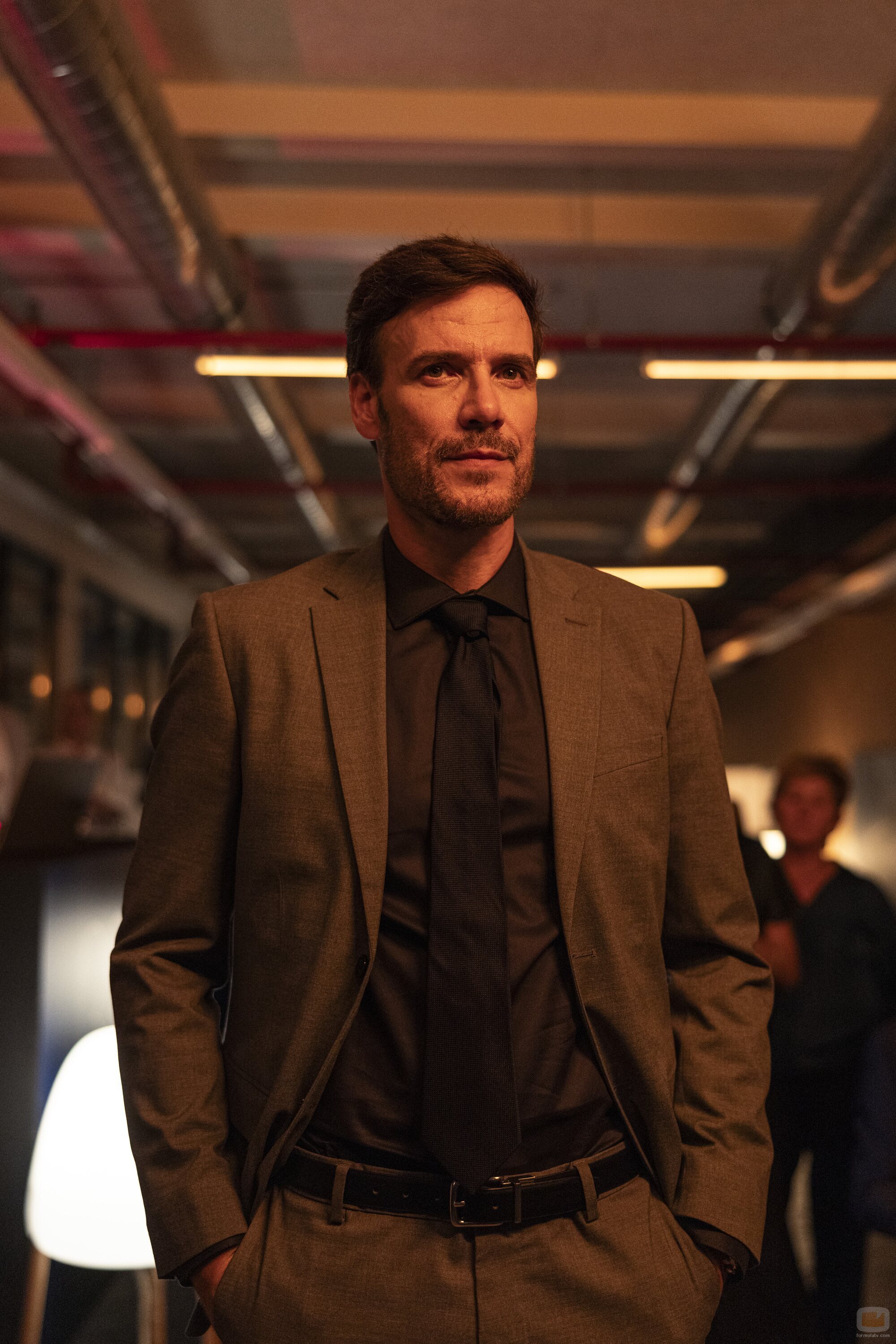 Foto de Daniel Grao en Capítulo 2 titulado 'Capítulo 2' de 'Ángela'