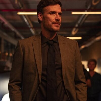 Daniel Grao en 1x02 'Capítulo 2' de 'Ángela'