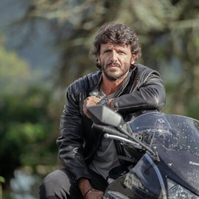 Jaime Zatarain en el 1x02 de 'Ángela'