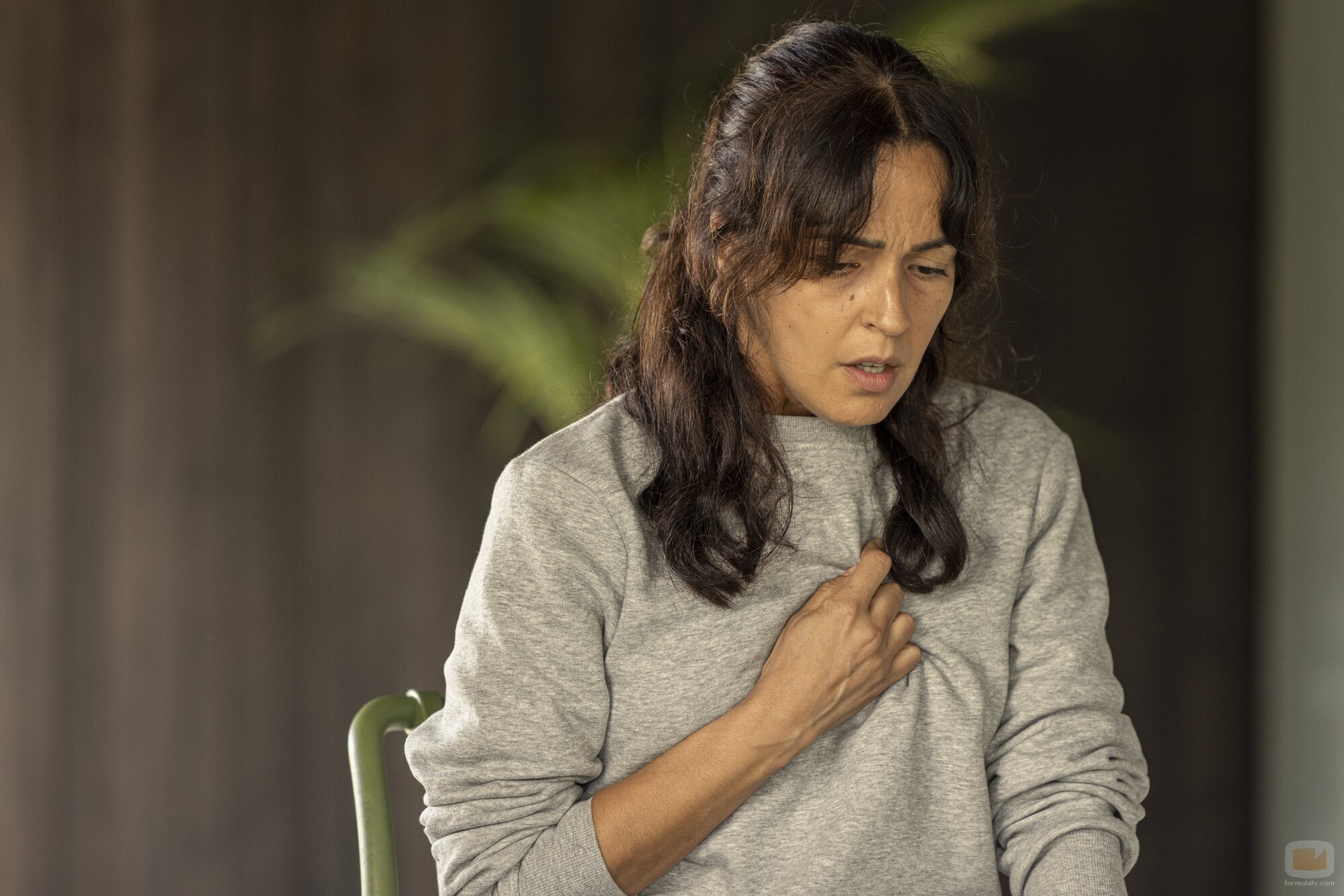 Verónica Sánchez en 1x04 'Capítulo 4' de 'Ángela'