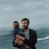 James McArdle en 1x01 titulado 'Capítulo 1' de 'Dos familias'