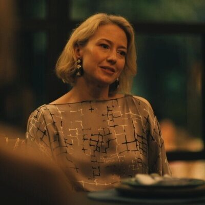 Carrie Coon en la temporada 3 y el capítulo 08 de 'The White Lotus'