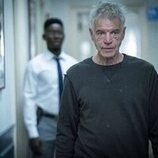 1x07 'Episodio 7' de 'Wakefield'