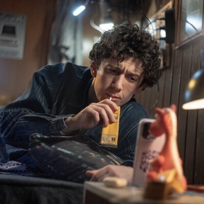 Maximilian Mundt en el 4x02 de 'How to Sell Drugs Online (Fast)'